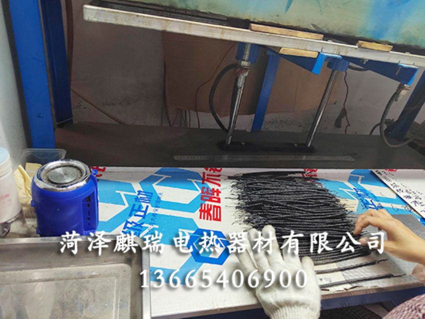 點(diǎn)擊查看詳細(xì)信息<br>標(biāo)題：工藝細(xì)節(jié) 閱讀次數(shù)：645